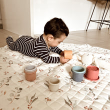 Load image into Gallery viewer, Stacking Cups