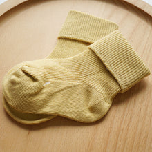 Load image into Gallery viewer, Socks