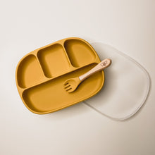 Load image into Gallery viewer, Plate and Fork