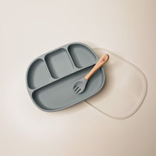 Load image into Gallery viewer, Plate and Fork