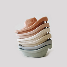 Load image into Gallery viewer, Stacking Boats