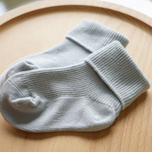 Load image into Gallery viewer, Socks
