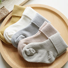 Load image into Gallery viewer, Socks
