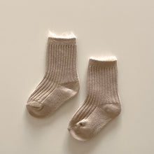Load image into Gallery viewer, Winter Socks
